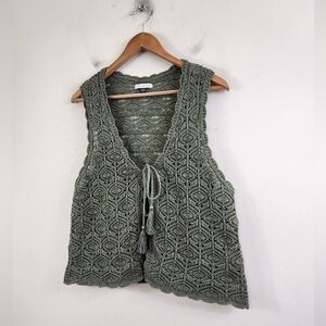 American Eagle Outfitters Olive Green Crochet Knit Vest